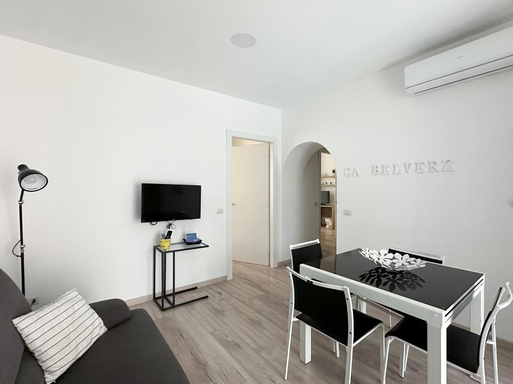 Ca Belverz Center Town Apartment Белладжо Экстерьер фото